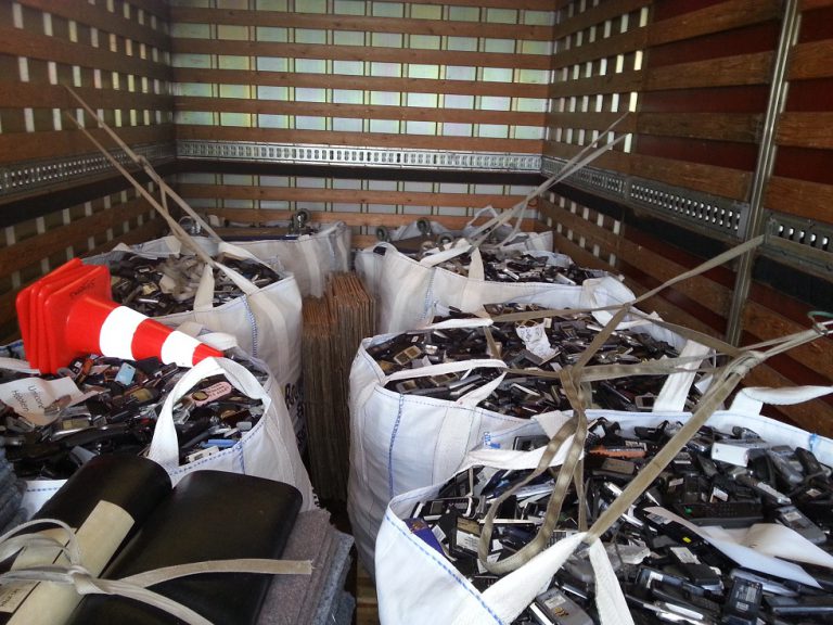 Examining the environmental footprint of electronics recycling