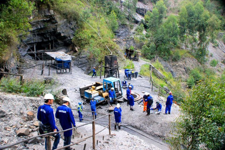 Conflict-free Mineral Legislation in the US and EU