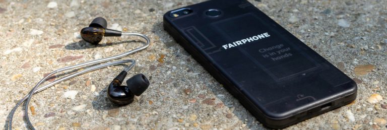 Show your Fairphone some love with brand new accessories