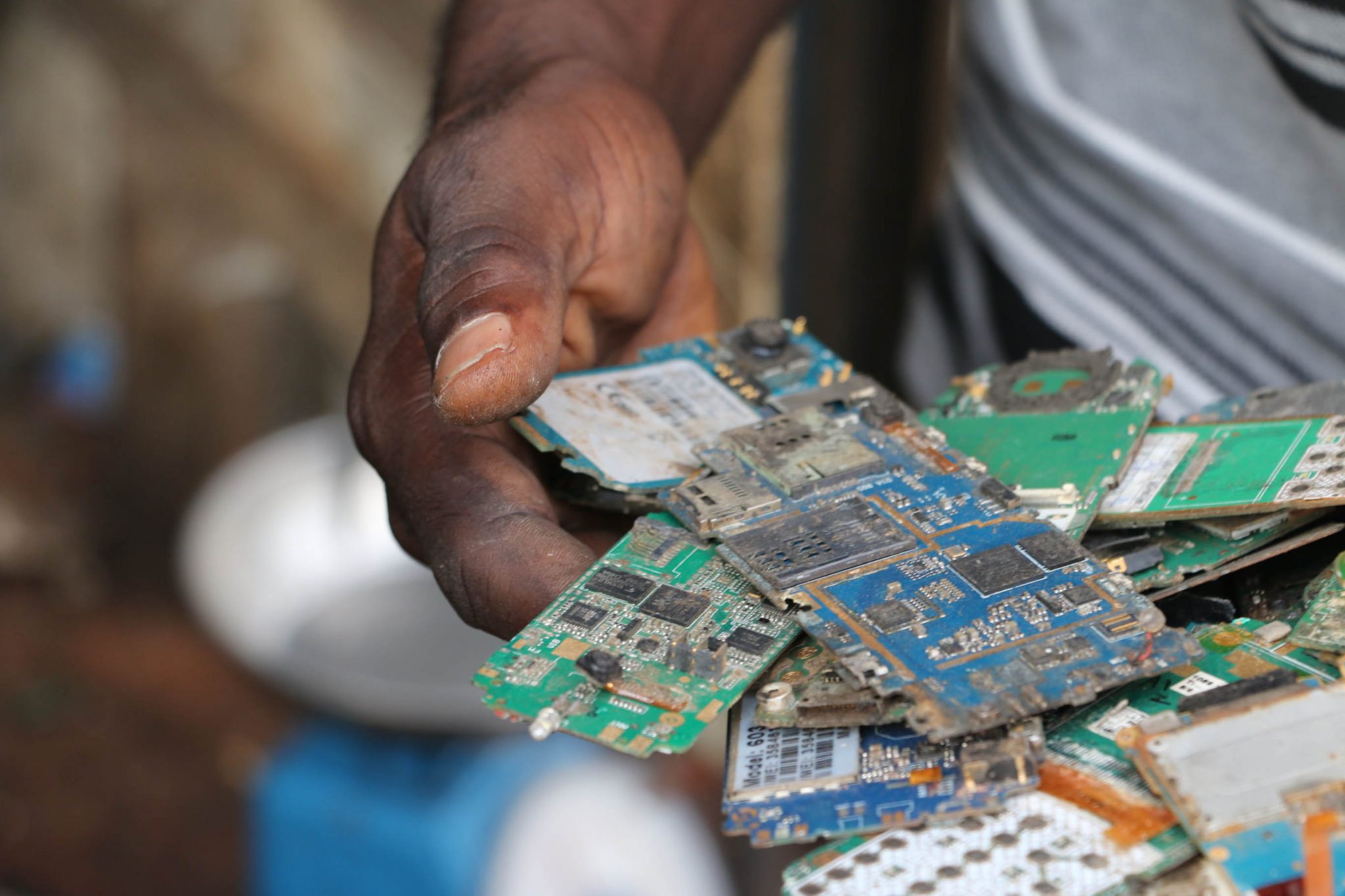 A golden opportunity The risks and rewards of gold recycling Fairphone