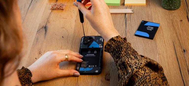 The Fairphone 5 scores a perfect 10 on iFixit